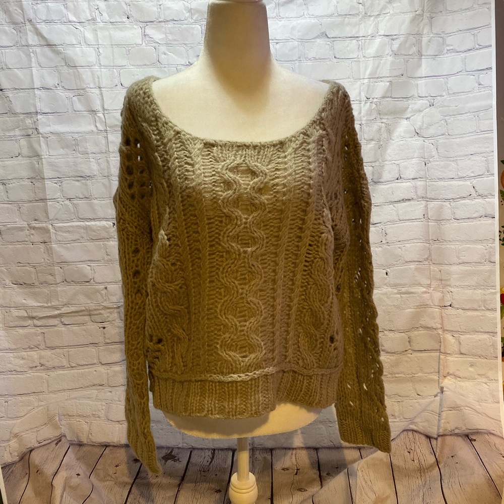 Free People beige cable knit sweater